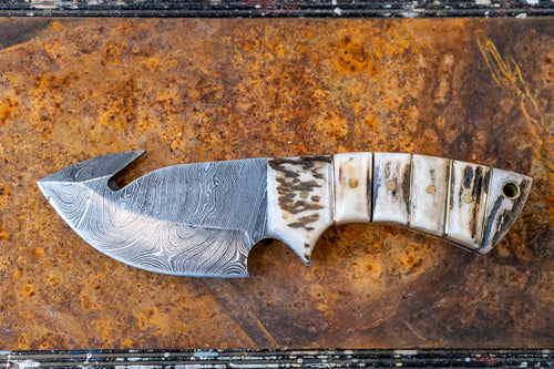 Skinner Knife- Stag horn and Damascus Steel