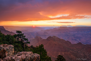 Setting Sun at Grand Canyon