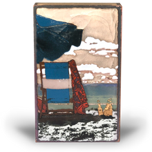 Load image into Gallery viewer, Houston Llew Spiritile #264 ‘Refresh’ – Glass-on-copper art tile featuring a beach chair and ocean waves, symbolizing relaxation and tranquility. Perfect coastal decor and beach lovers&#39; gift.